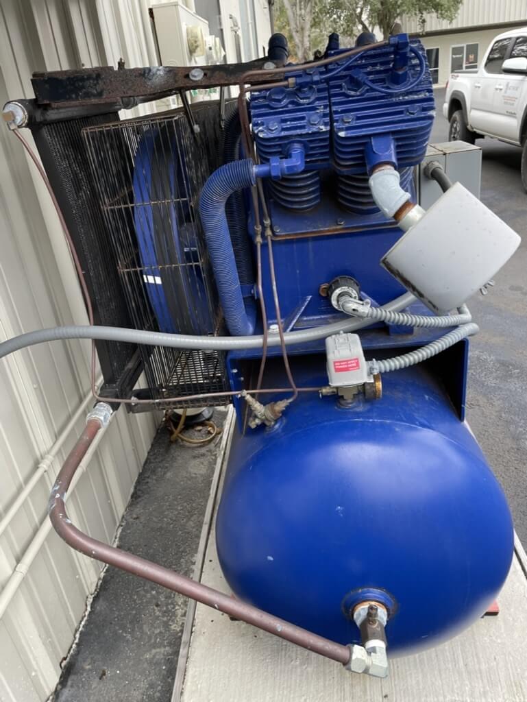 QUINCY QT15 Air Compressor M&M Equipment Corp